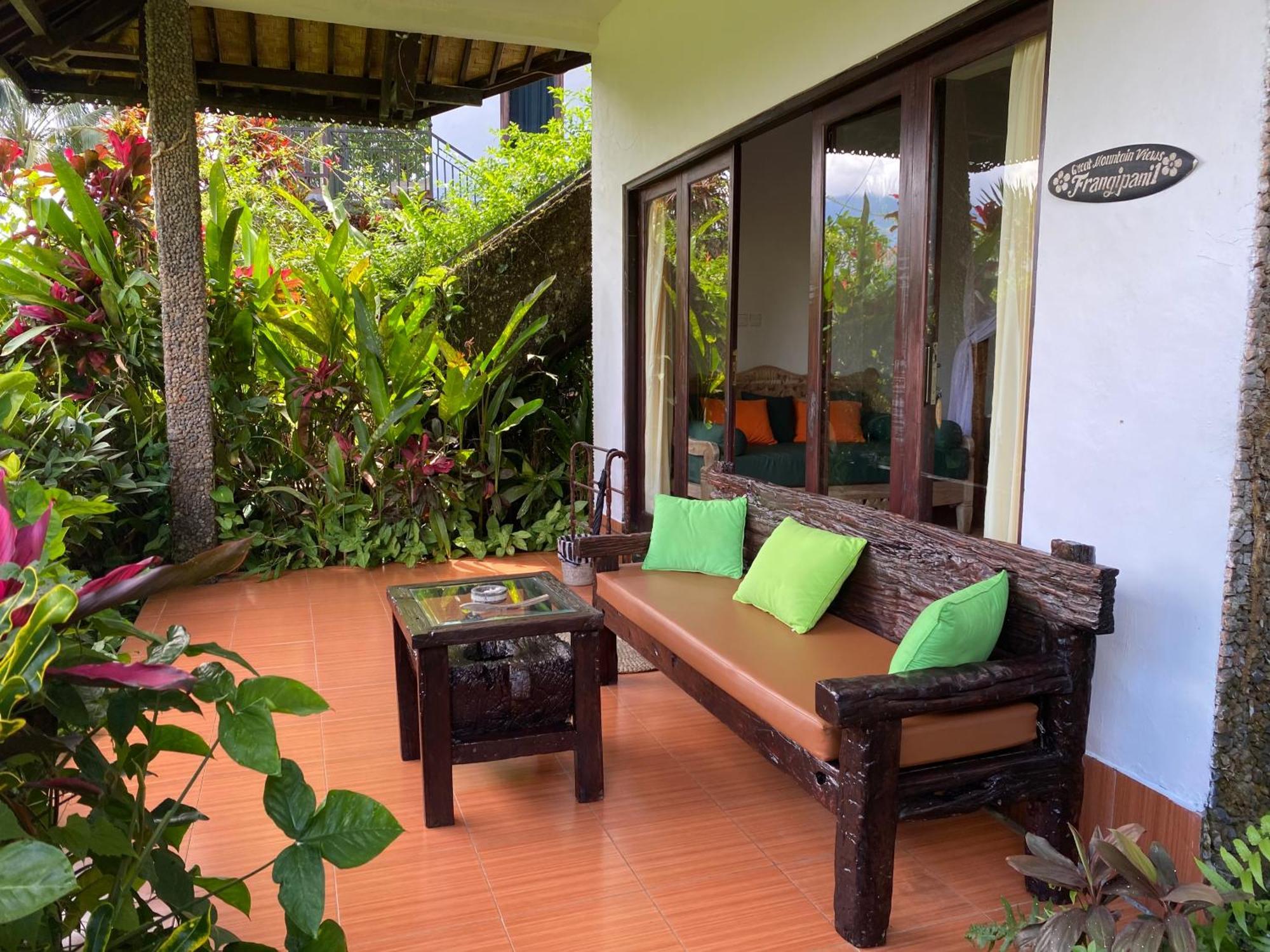 Great Mountain Views Villa Resort Selat Quarto foto